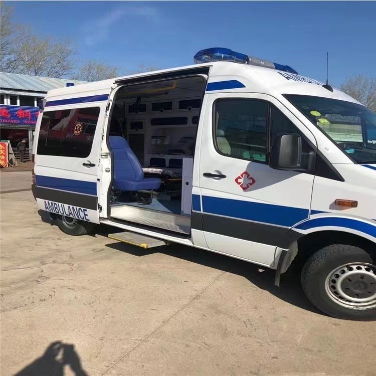 曲麻莱私人长途救护车出租转院回家